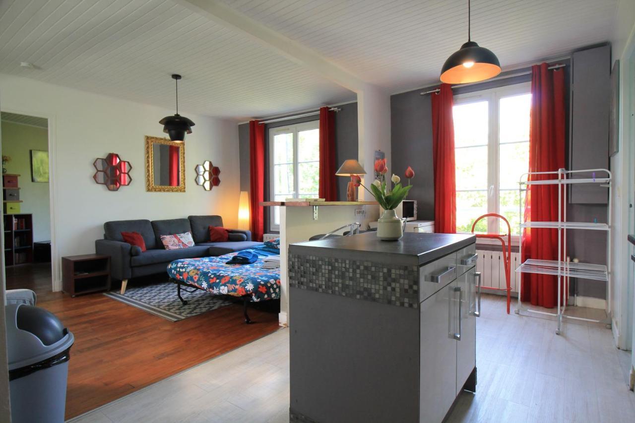 Disponible - Appartement Entier - Ligne H 15Mn Paris-Gare Du Nord, Parking Rue Gratuit, 4 Pers, Station De Train En Face Toutes Les 15Mn, Hippodrome, Cdfas, Universite, Borne Electrique, 1Er Etage 奥伯尼 外观 照片