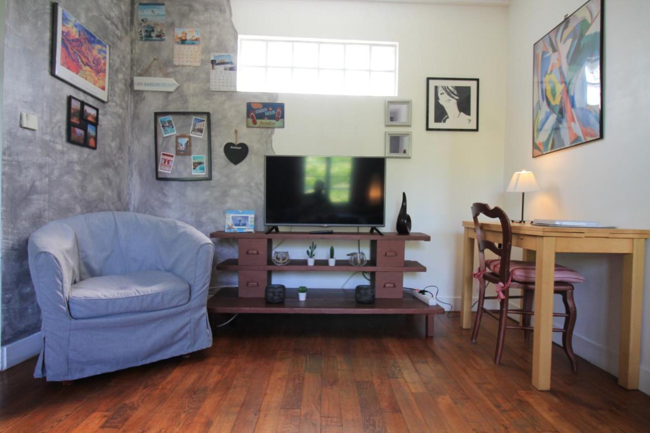 Disponible - Appartement Entier - Ligne H 15Mn Paris-Gare Du Nord, Parking Rue Gratuit, 4 Pers, Station De Train En Face Toutes Les 15Mn, Hippodrome, Cdfas, Universite, Borne Electrique, 1Er Etage 奥伯尼 外观 照片