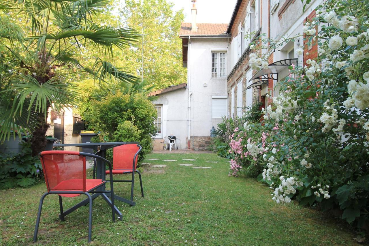 Disponible - Appartement Entier - Ligne H 15Mn Paris-Gare Du Nord, Parking Rue Gratuit, 4 Pers, Station De Train En Face Toutes Les 15Mn, Hippodrome, Cdfas, Universite, Borne Electrique, 1Er Etage 奥伯尼 外观 照片