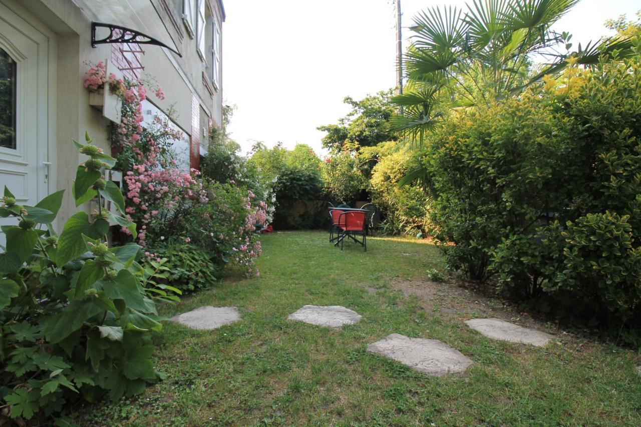Disponible - Appartement Entier - Ligne H 15Mn Paris-Gare Du Nord, Parking Rue Gratuit, 4 Pers, Station De Train En Face Toutes Les 15Mn, Hippodrome, Cdfas, Universite, Borne Electrique, 1Er Etage 奥伯尼 外观 照片